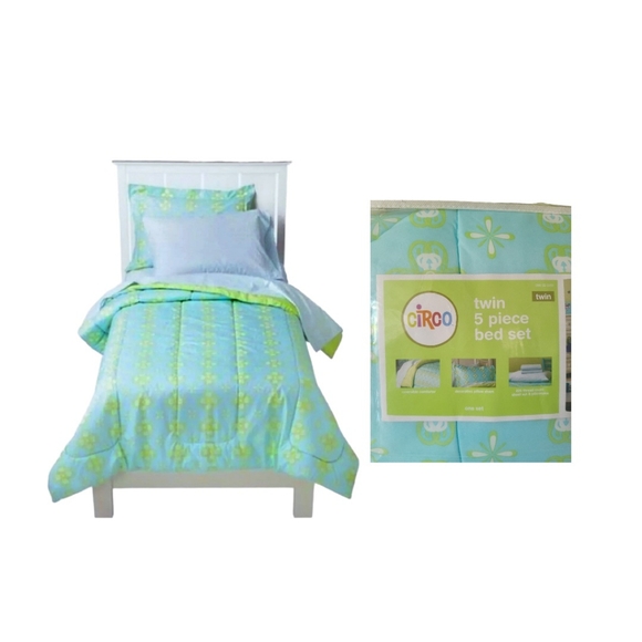 Circo Twi 5 Piece Bed Set - Aqua Medallion Collection - Aqua Blue Pale Gree - Picture 4 of 4